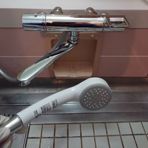 交換後の浴室シャワーヘッドの画像